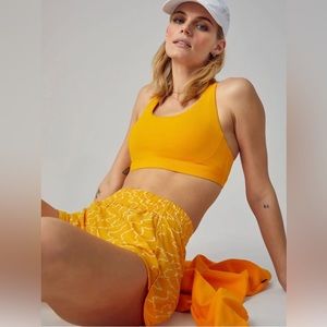 Athleta Mesh Racer Run Short 4"